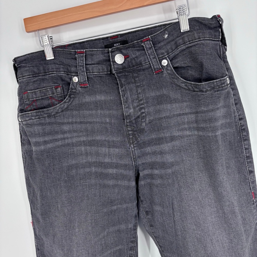 True Religion Ricky Relaxed Straight Jeans Mens 34x34 Faded Black Red Stitch